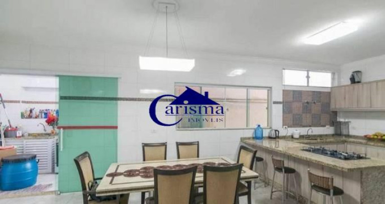 Imagem Sobrado com 3 Quartos para Alugar, 266 m² em Vila Alzira - Santo André