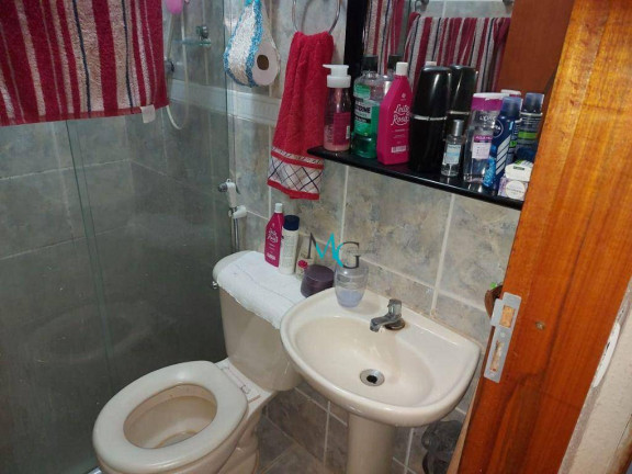 Imagem Casa com 2 Quartos à Venda, 225 m² em Senador Vasconcelos - Rio De Janeiro Imagem Casa com 2 Quartos à Venda, 225 m² em Senador Vasconcelos - Rio De Janeiro