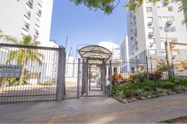 Imagem Apartamento com 3 Quartos à Venda, 72 m² em Chácara Das Pedras - Porto Alegre