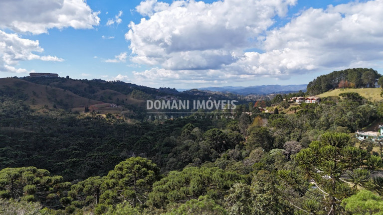 Imagem Terreno à Venda, 2.570 m² em Região De Capivari - Campos Do Jordão Imagem Terreno à Venda, 2.570 m² em Região De Capivari - Campos Do Jordão