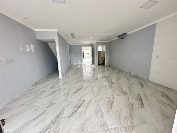 Imagem Casa com 3 Quartos à Venda, em Costa E Silva - Joinville Imagem Casa com 3 Quartos à Venda, em Costa E Silva - Joinville