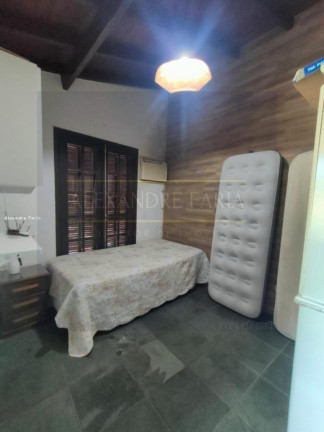 Imagem Casa com 3 Quartos à Venda, 190 m² em Camburi - São Sebastião