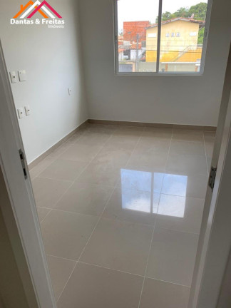 Imagem Imóvel com 3 Quartos à Venda,  em Messejana - Fortaleza