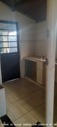 Imagem Casa com 3 Quartos à Venda, 139 m² em Vila São Carlos - Taubaté