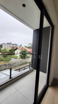 Imagem Casa com 1 Quarto à Venda, 152 m² em Bom Retiro - Joinville Imagem Casa com 1 Quarto à Venda, 152 m² em Bom Retiro - Joinville