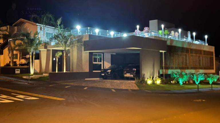 Imagem Casa com 4 Quartos à Venda, 595 m² em Residencial Villaggio Ii - Bauru