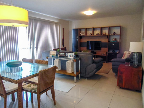 Apartamento com 3 Quartos para Alugar, 142 m² em Pitangueiras - Guarujá