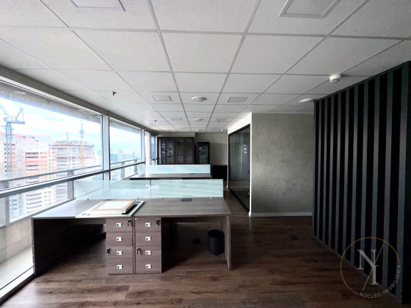 Sala Comercial para Alugar, 82 m² em Vila Gertrudes - São Paulo