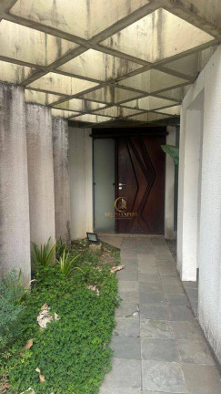 Sobrado com 4 Quartos à Venda, 720 m² em Jardim Das Colinas - São José Dos Campos