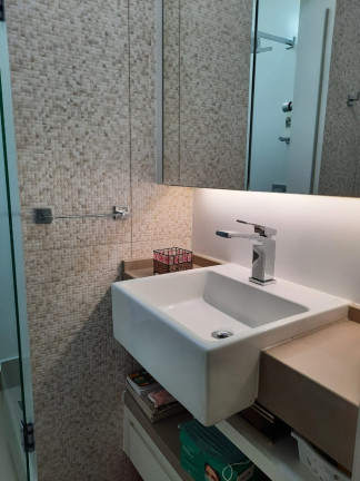 Imagem Apartamento com 3 Quartos à Venda, 100 m² em Moinhos De Vento - Porto Alegre