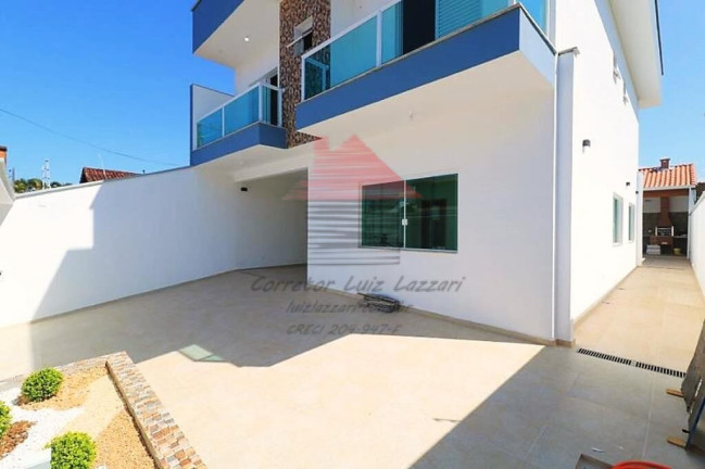 Imagem Casa com 4 Quartos à Venda, 285 m² em Pampas - Peruíbe Imagem Casa com 4 Quartos à Venda, 285 m² em Pampas - Peruíbe