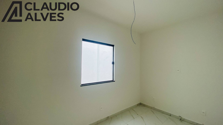 Imagem Casa com 3 Quartos à Venda, 79 m² em Conceição - Feira De Santana