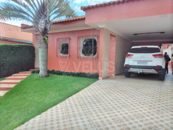 Casa com 2 Quartos à Venda, 250 m² em Vila Rosa - Itapetininga