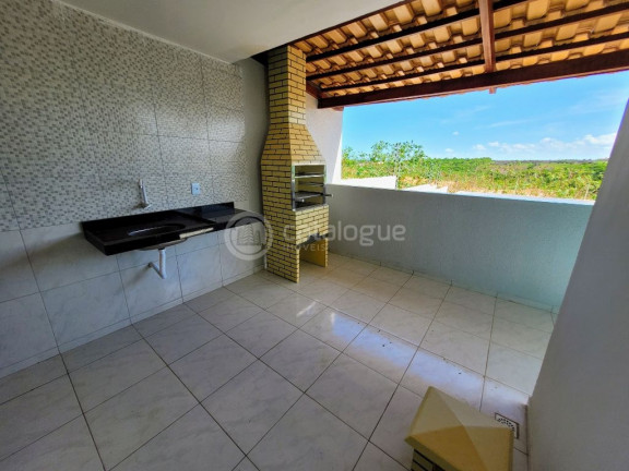 Imagem Casa com 3 Quartos à Venda, 225 m² em Nova Esperança - Parnamirim