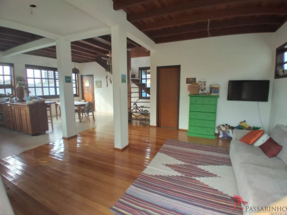 Imagem Sobrado com 3 Quartos à Venda, 114 m² em Morada Das Palmeiras - Torres Imagem Sobrado com 3 Quartos à Venda, 114 m² em Morada Das Palmeiras - Torres