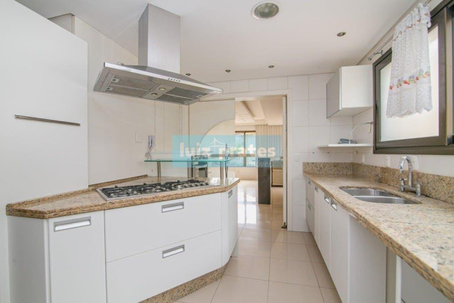 Imagem Apartamento com 3 Quartos à Venda, 190 m² em Petrópolis - Porto Alegre