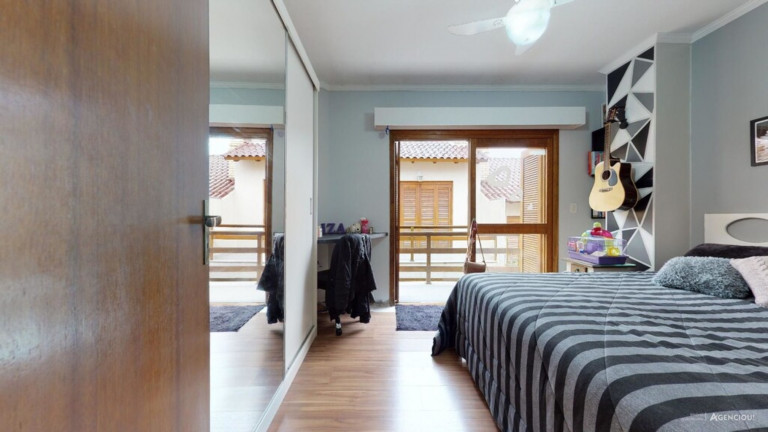 Imagem Imóvel com 3 Quartos à Venda, em Camaquã - Porto Alegre Imagem Imóvel com 3 Quartos à Venda, em Camaquã - Porto Alegre