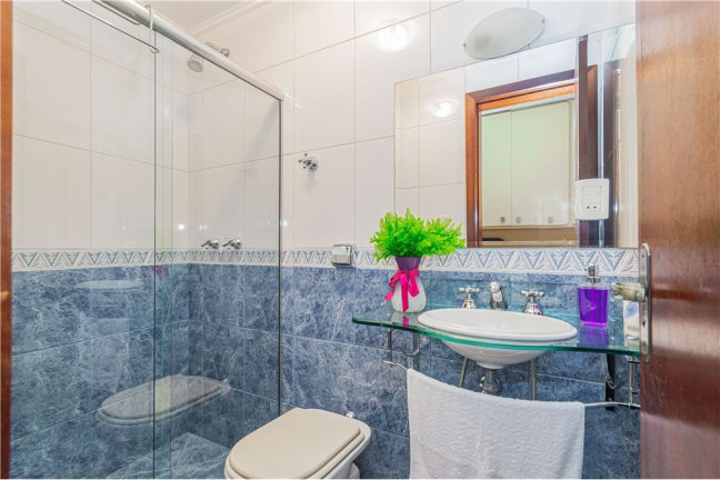 Imagem Apartamento com 3 Quartos à Venda, 83 m² em Menino Deus - Porto Alegre