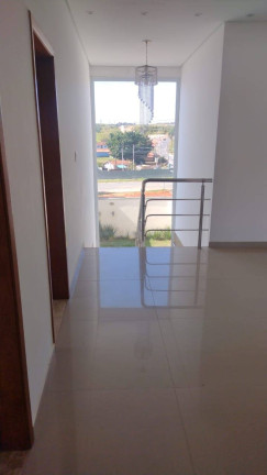 Imagem Casa à Venda, em São Paulo - São Paulo Imagem Casa à Venda, em São Paulo - São Paulo