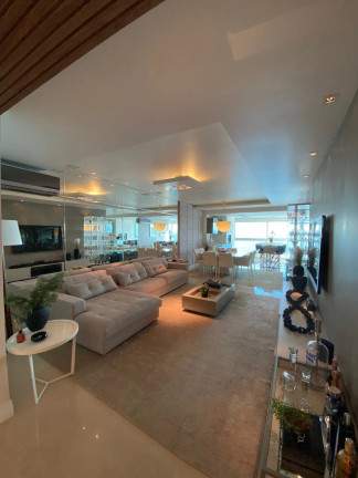 Apartamento com 4 Quartos à Venda, 228 m² em Centro - Balneário Camboriú