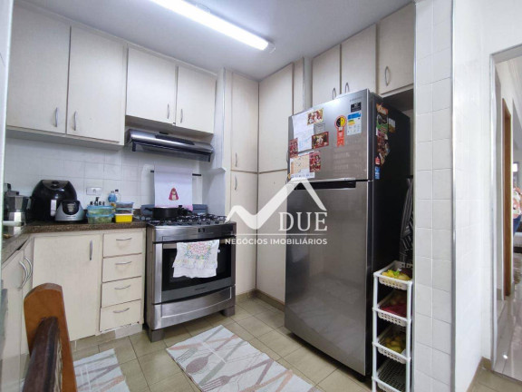 Imagem Casa com 3 Quartos à Venda, 168 m² em Boqueirão - Santos