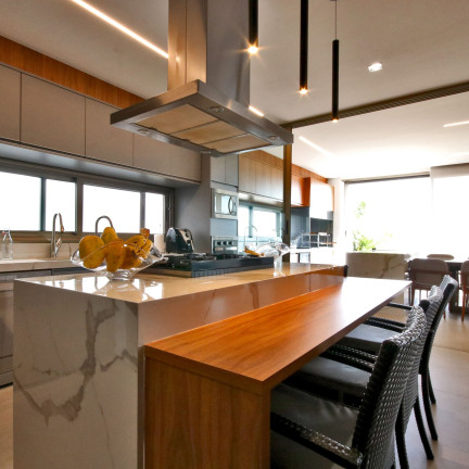 Imagem Casa com 4 Quartos à Venda, 420 m² em Tamboré - Santana De Parnaíba