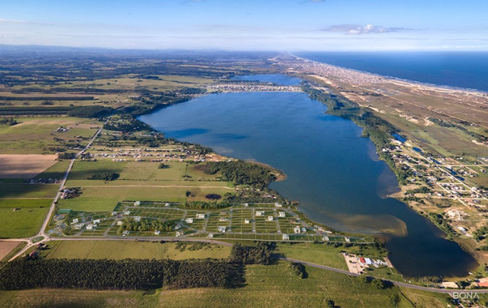 Imagem Terreno à Venda, em Lagoa Dos Esteves - Balneário Rincão Imagem Terreno à Venda, em Lagoa Dos Esteves - Balneário Rincão