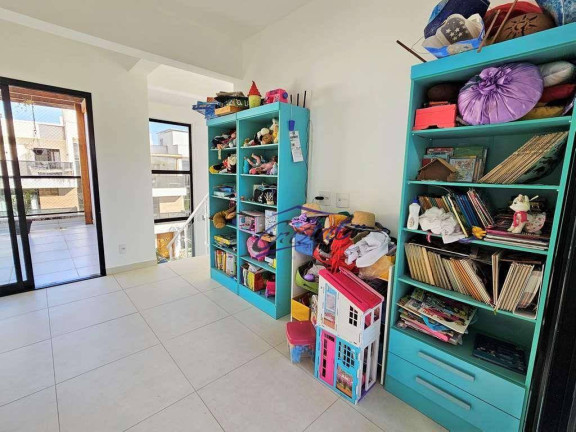 Imagem Casa com 3 Quartos à Venda, 150 m² em Granja Viana - Cotia