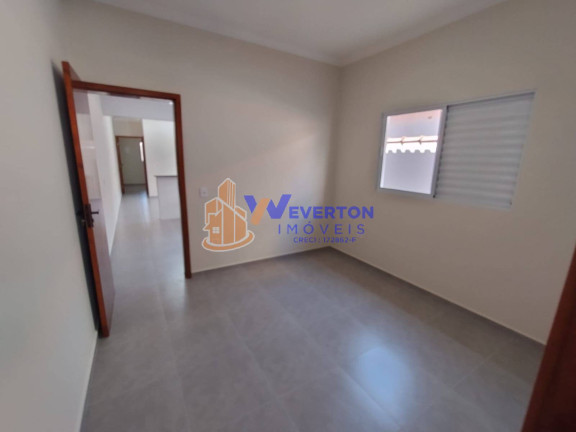 Imagem Casa com 2 Quartos à Venda, em Bairro Santa Eugenia - Mongaguá Imagem Casa com 2 Quartos à Venda, em Bairro Santa Eugenia - Mongaguá