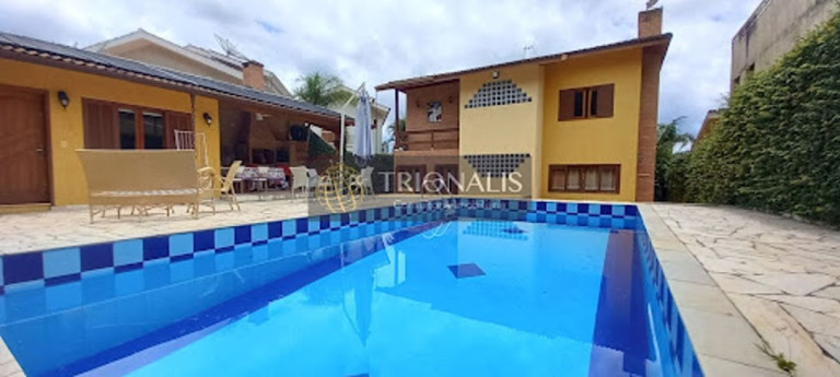 Casa com 3 Quartos à Venda ou Locação, 350 m² em Vila Santista - Atibaia