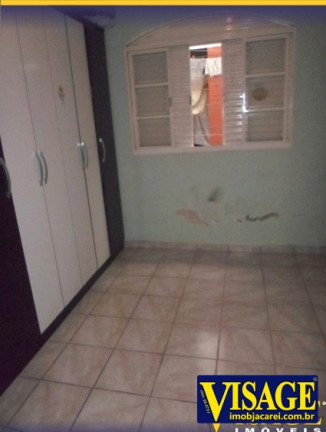 Imagem Casa com 4 Quartos à Venda,  em Pq. Santo Antonio - Jacareí