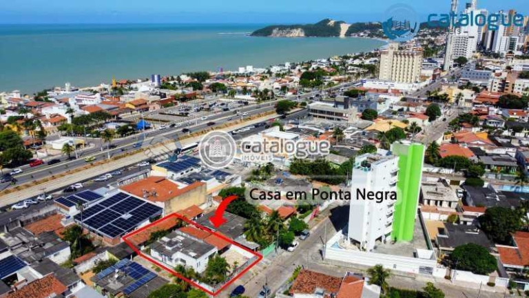 Imagem Casa com 4 Quartos à Venda, 480 m² em Ponta Negra - Natal