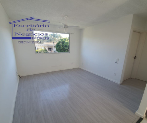 Imagem Imóvel com 2 Quartos à Venda, 40 m² em Cavalhada - Porto Alegre