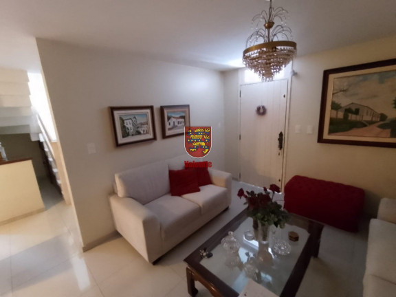Imagem Casa com 3 Quartos à Venda, 210 m² em Estreito - Florianópolis Imagem Casa com 3 Quartos à Venda, 210 m² em Estreito - Florianópolis