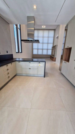 Imagem Casa de Condomínio com 3 Quartos à Venda, 260 m² em Distrito Industrial I