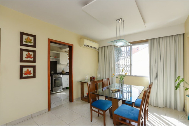 Imagem Apartamento com 2 Quartos à Venda, 66 m² em Menino Deus - Porto Alegre