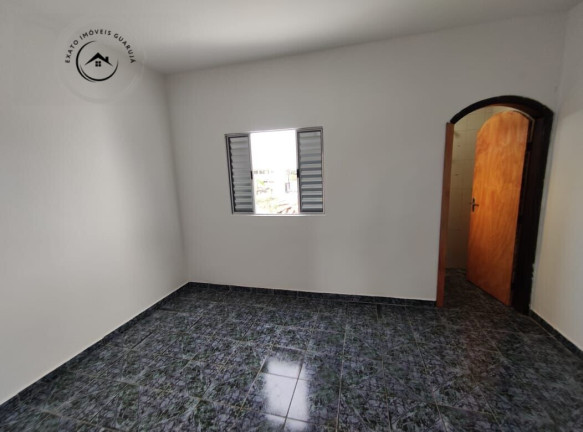 Imagem Casa com 2 Quartos à Venda, 65 m²