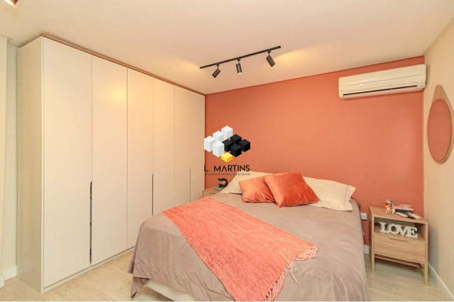 Imagem Apartamento com 2 Quartos à Venda, 120 m² em Cidade Baixa - Porto Alegre Imagem Apartamento com 2 Quartos à Venda, 120 m² em Cidade Baixa - Porto Alegre