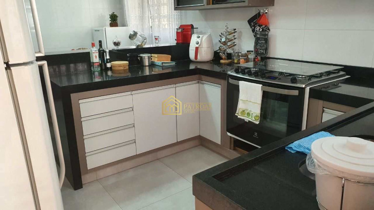 Imagem Casa com 3 Quartos à Venda, 185 m² em Anchieta - São Bernardo Do Campo Imagem Casa com 3 Quartos à Venda, 185 m² em Anchieta - São Bernardo Do Campo