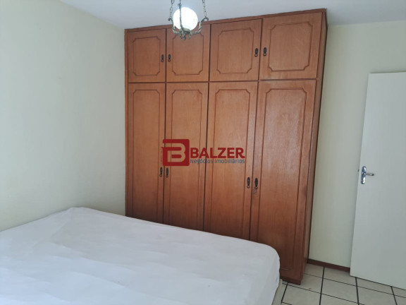 Imagem Apartamento com 3 Quartos à Venda, em Centro - Florianópolis Imagem Apartamento com 3 Quartos à Venda, em Centro - Florianópolis