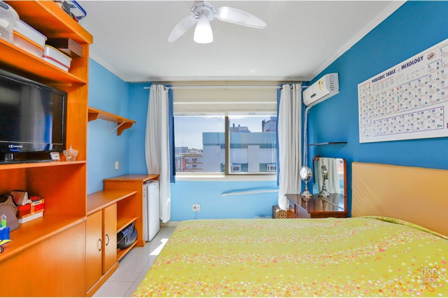 Imagem Apartamento com 3 Quartos à Venda, 180 m² em Menino Deus - Porto Alegre Imagem Apartamento com 3 Quartos à Venda, 180 m² em Menino Deus - Porto Alegre