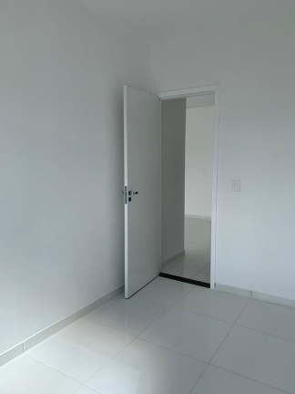Imagem Casa com 2 Quartos à Venda, 150 m² em Feira De Santana
