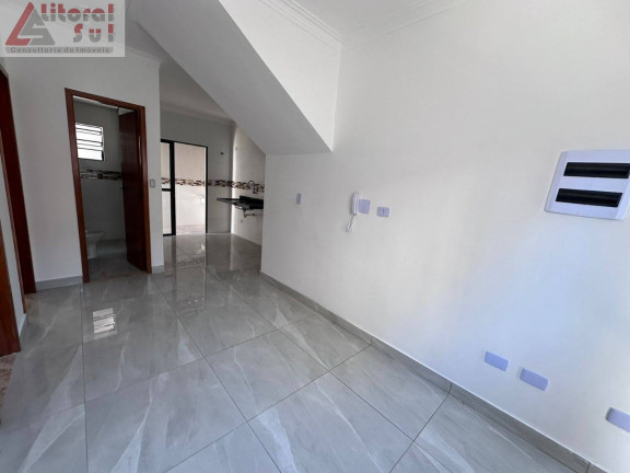 Imagem Casa com 2 Quartos à Venda, 52 m² em Vila Guilhermina - Praia Grande Imagem Casa com 2 Quartos à Venda, 52 m² em Vila Guilhermina - Praia Grande
