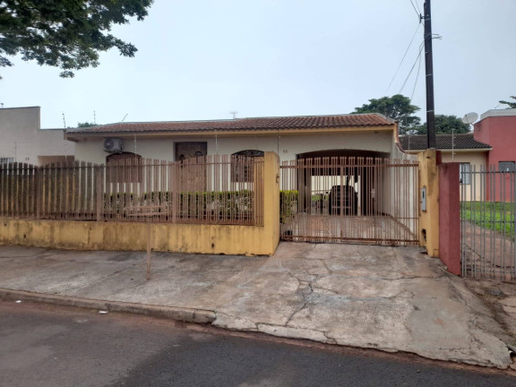 Casa com 3 Quartos à Venda, 300 m² em Jardim Bononi - Arapongas