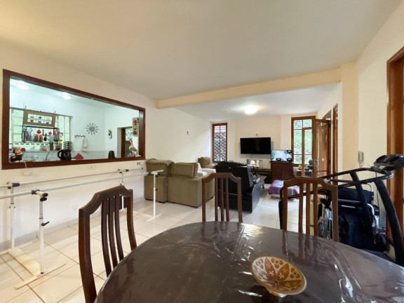 Imagem Casa com 3 Quartos à Venda, 177 m² em Granja Florestal - Teresópolis Imagem Casa com 3 Quartos à Venda, 177 m² em Granja Florestal - Teresópolis