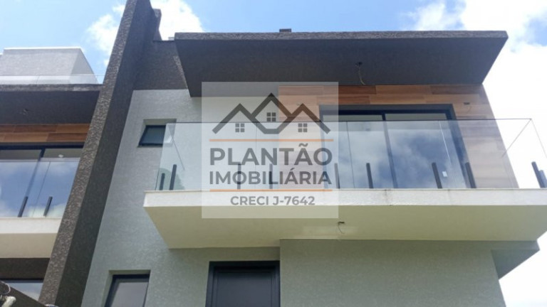 Imagem Sobrado com 3 Quartos à Venda, 157 m² em Abranches - Curitiba