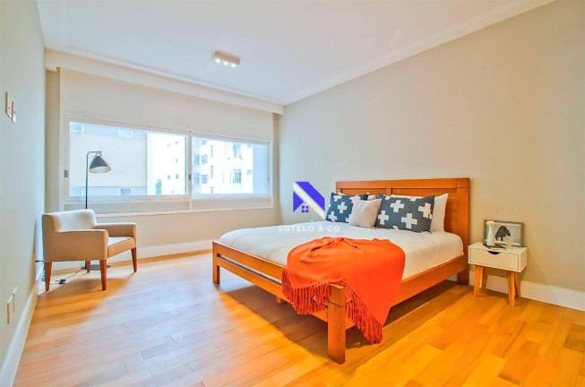 Imagem Apartamento com 2 Quartos à Venda, 210 m² em Sumaré - São Paulo
