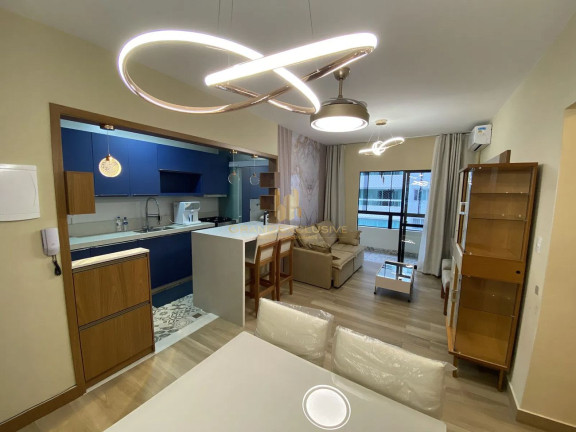 Imagem Apartamento com 2 Quartos à Venda, 80 m² em Centro - Balneário Camboriú
