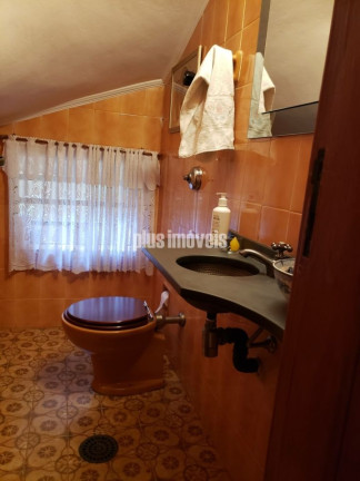 Imagem Casa com 3 Quartos à Venda, 226 m² em Jardim Aeroporto - São Paulo Imagem Casa com 3 Quartos à Venda, 226 m² em Jardim Aeroporto - São Paulo