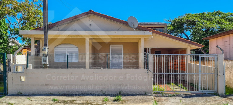 Imagem Casa com 13 Quartos à Venda, 510 m² em Centro - Balneário Rincão Imagem Casa com 13 Quartos à Venda, 510 m² em Centro - Balneário Rincão
